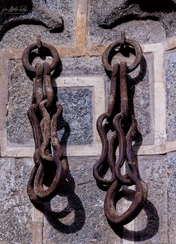 Las cadenas del Monasterio de San Juan de los Reyes